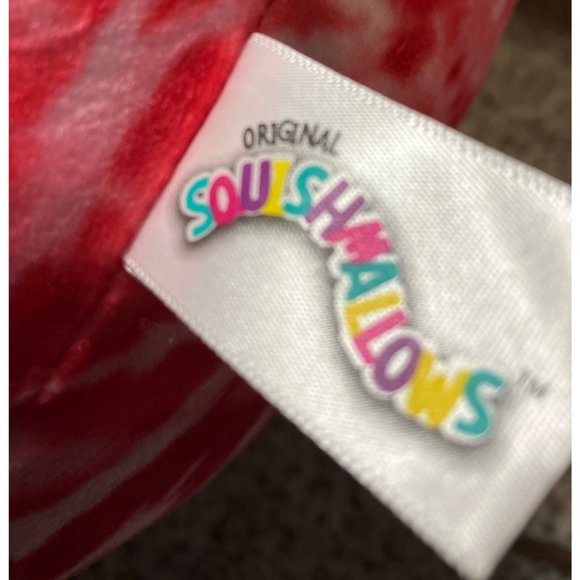 Squishmallow 8" Reva Strawberry Soft Tie Dye Red Plush - Picture 10 of 12